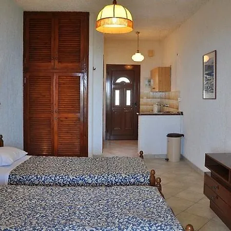 Giannis Servos Hotel 3*